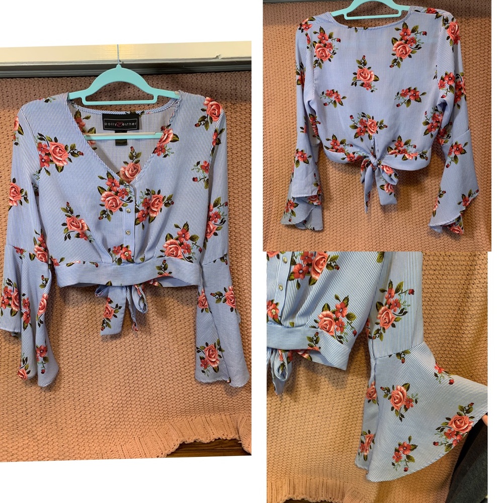 Polly & Esther Floral top